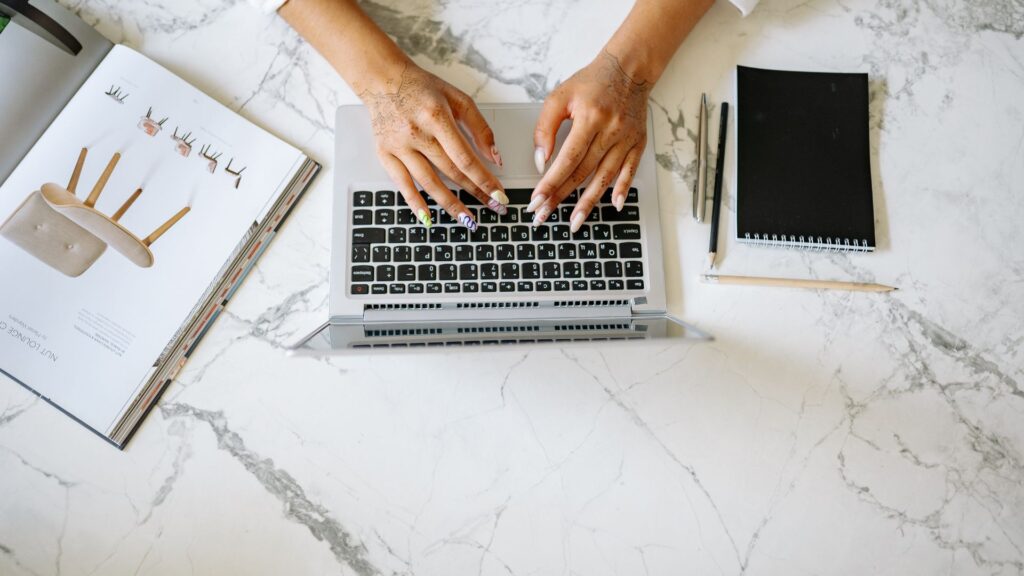 sidehustlemastery-profitable-ugc-niches